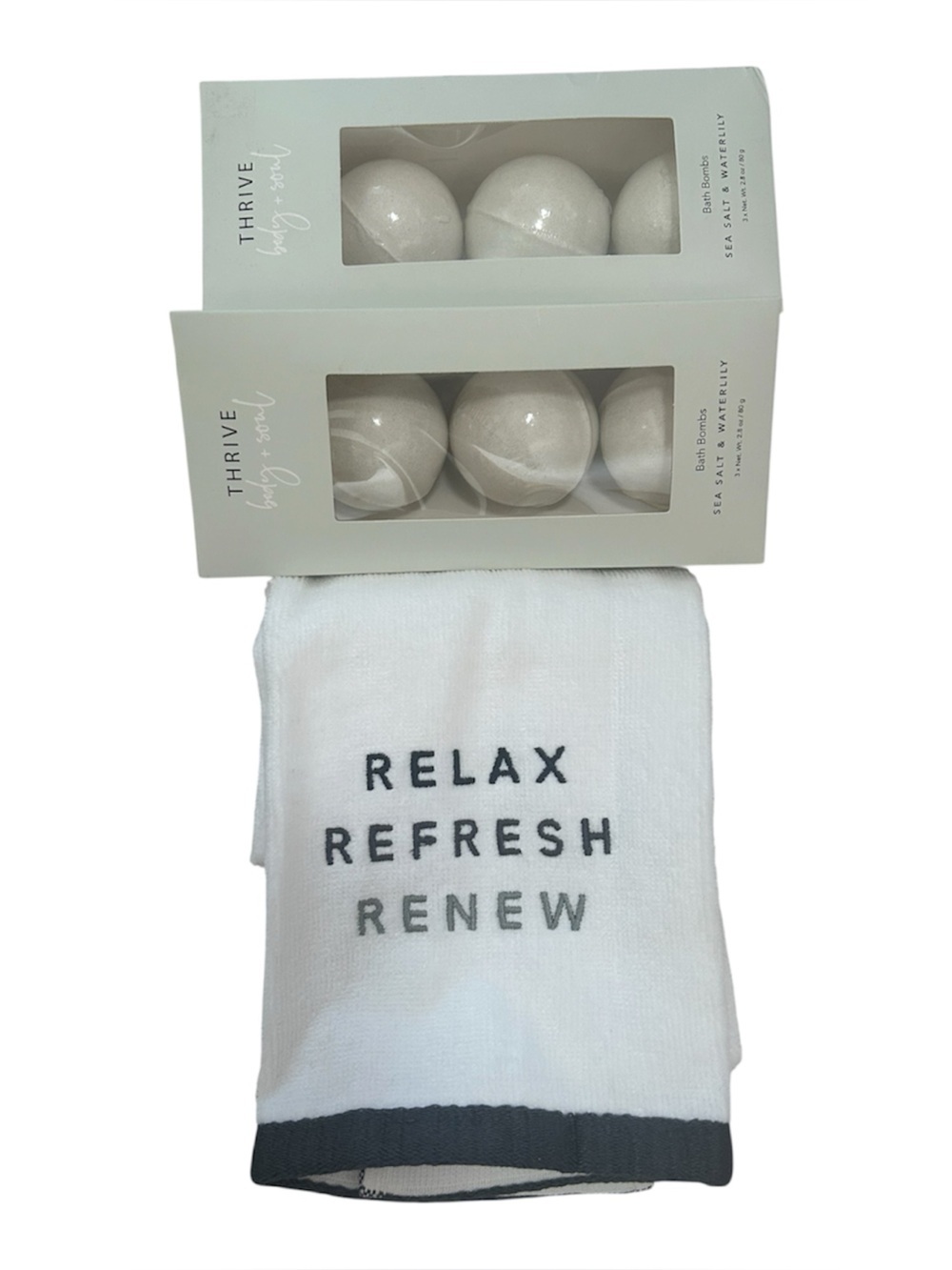 Thrive Body and Soul Bath Bombs and Hand Towel Set of 3